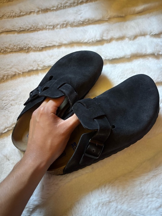 Birkenstock Shoes - black boston birkenstocks